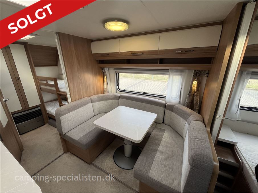 Hobby De Luxe 545 KMF